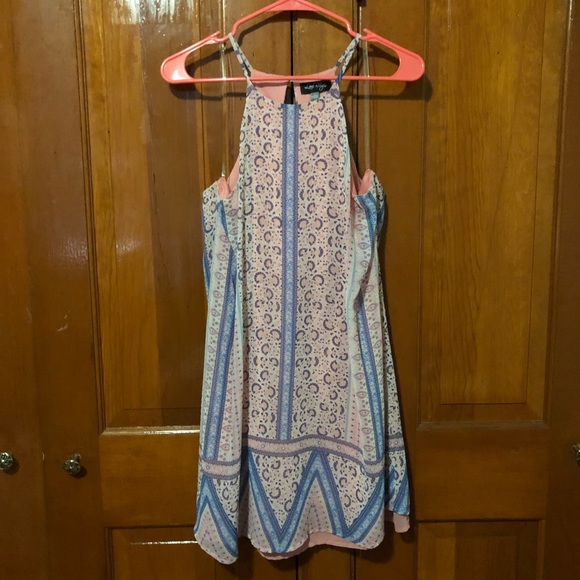 Love Reign Dresses & Skirts - Cute dress